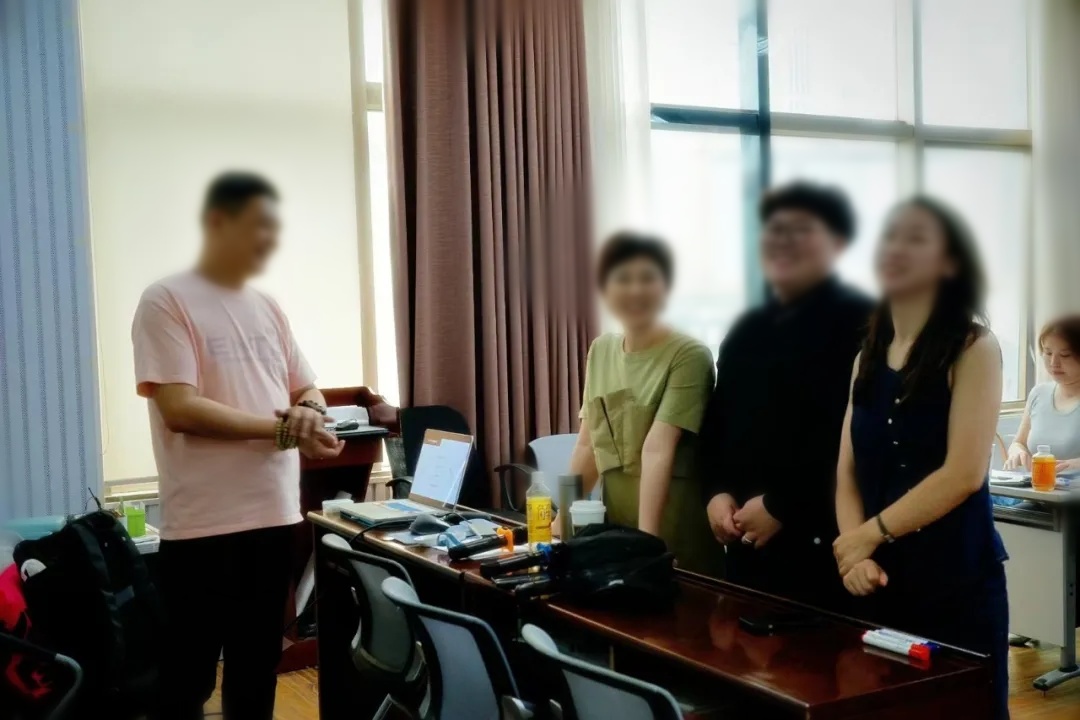 1749699918902380.jpg 5.jpg