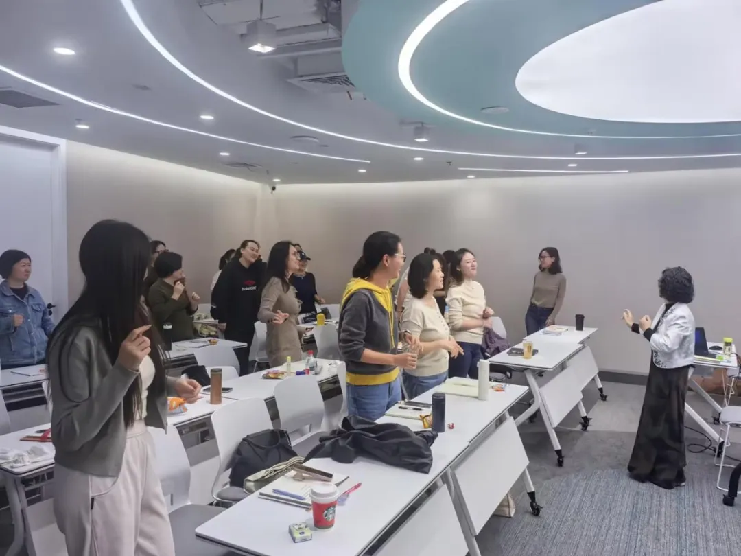 1763107257543979.png 3.png